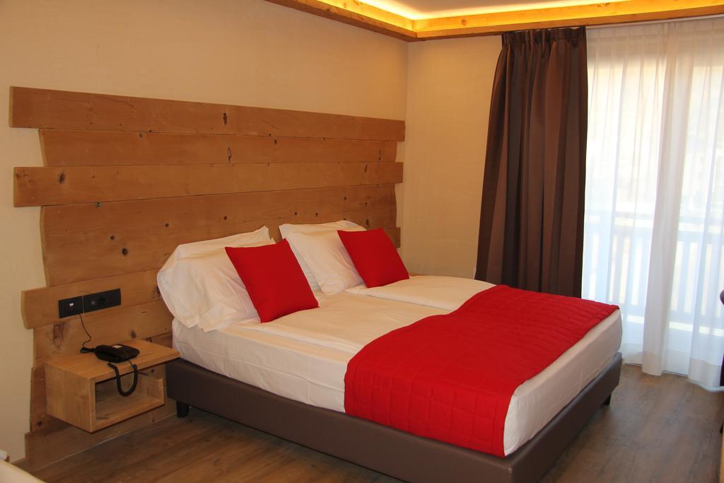 Francesin Active Hotel Livigno Habitación foto